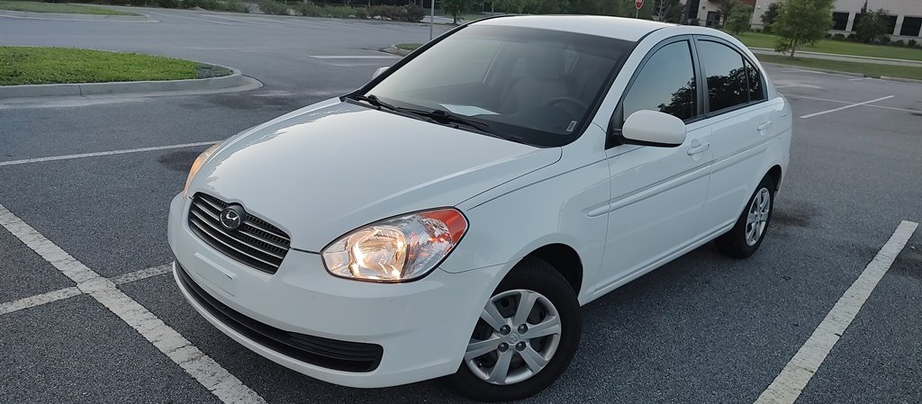 2011 Hyundai Accent